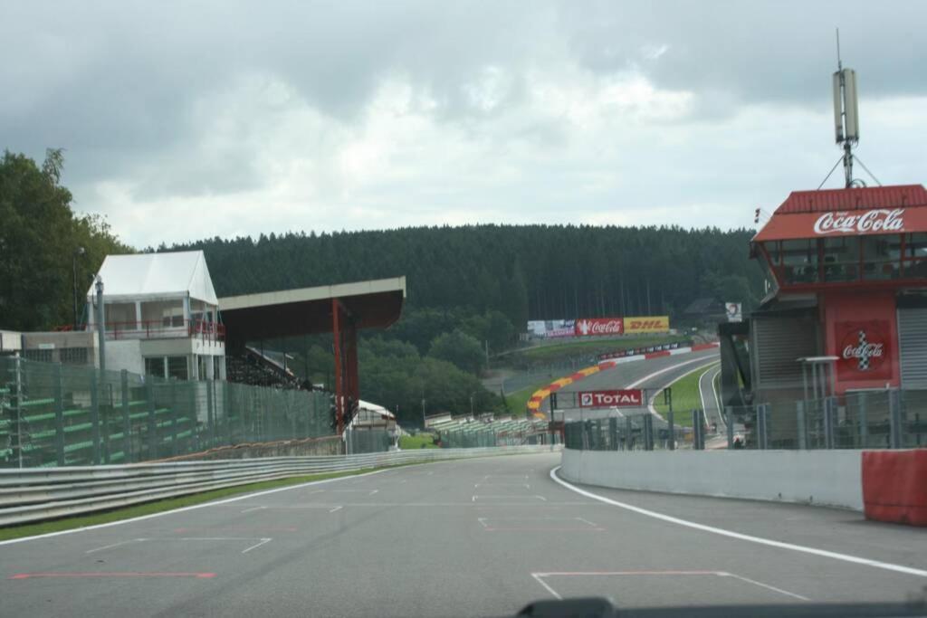 L'a Cote, Plain-pied Sans Vis-a-vis. Spa